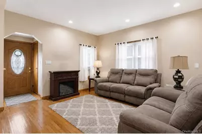 151-27 11th Avenue, Whitestone, NY 11357 - Photo 2
