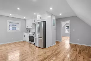 128-18 146th St, Jamaica, NY 11436 - Photo 4