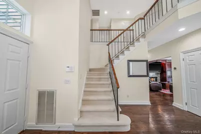15 Hamlet Drive, Commack, NY 11725 - Photo 14