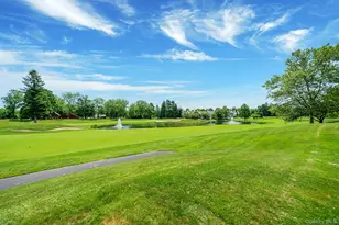 15 Hamlet Dr, Commack, NY 11725 - Photo 30
