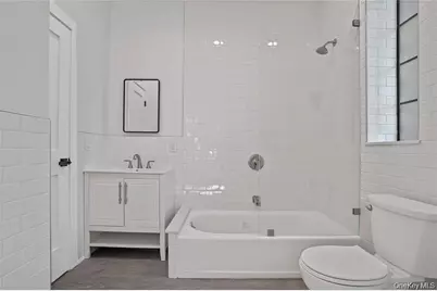 20 Continental Avenue #1-G, Forest Hills, NY 11375 - Photo 6