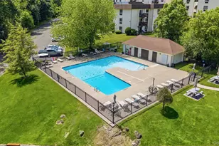 13 Skyline Dr, Fishkill, NY 12524 - Photo 24