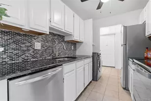 13 Skyline Dr, Fishkill, NY 12524 - Photo 2
