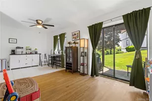 13 Skyline Dr, Fishkill, NY 12524 - Photo 8