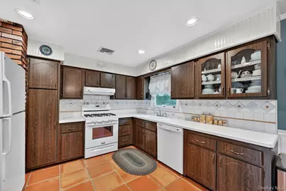 7 Windsor Brook Lane, Tappan, NY 10983 - Photo 8