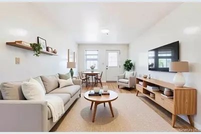 35-06 Leavitt Street #6C, Flushing, NY 11354 - Photo 2