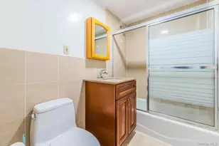 35-06 Leavitt St, Flushing, NY 11354 - Photo 6