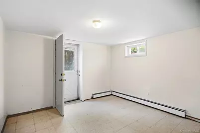 15 Lincoln Avenue, Farmingdale, NY 11735 - Photo 26