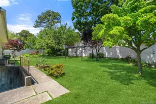 15 Lincoln Ave, Farmingdale, NY 11735 - Photo 28