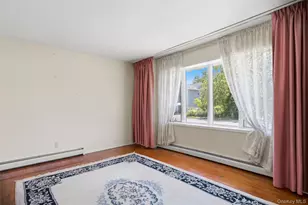 15 Lincoln Ave, Farmingdale, NY 11735 - Photo 8