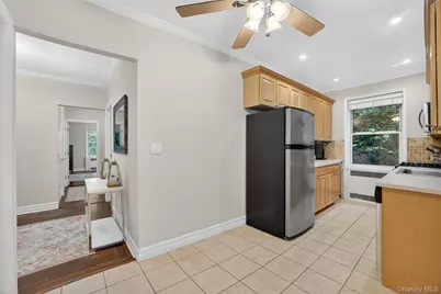 824 Palmer Road #1F, Bronxville, NY 10708 - Photo 8