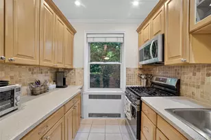 824 Palmer Rd, Bronxville, NY 10708 - Photo 10