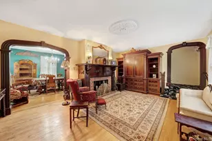 31 Roosevelt Ave, Hicksville, NY 11801 - Photo 10