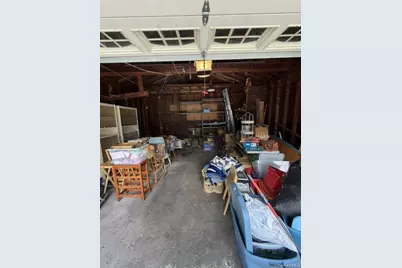555 Parker Avenue, Levittown, NY 11756 - Photo 12
