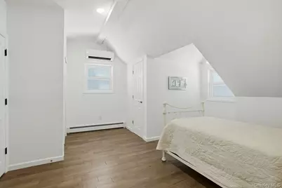 35 3rd Avenue, Massapequa Park, NY 11762 - Photo 24
