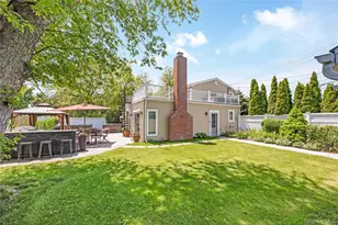 427 Vanderbilt Blvd, Oakdale, NY 11769 - Photo 28