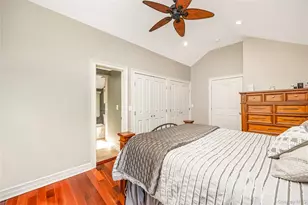 427 Vanderbilt Blvd, Oakdale, NY 11769 - Photo 20