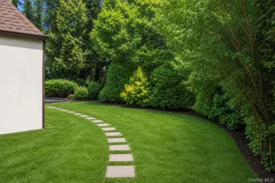 18 Hemlock Road, Bronxville, NY 10708 - Photo 26
