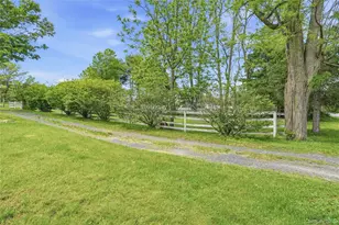 345 Drexel Dr, Pine Bush, NY 12566 - Photo 30
