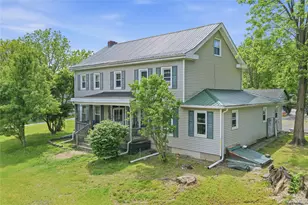 345 Drexel Dr, Pine Bush, NY 12566 - Photo 2