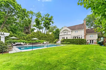 64 Stratton Road, Scarsdale, NY 10583 - Photo 40