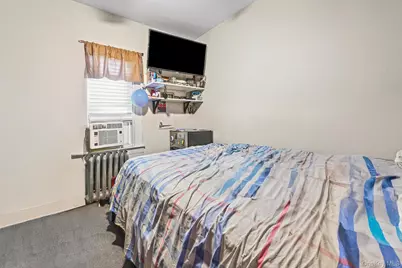 19028 118th Avenue, Saint Albans, NY 11412 - Photo 10