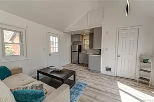 18 Shinnecock Rd, Hampton Bays, NY 11946 - Photo 2