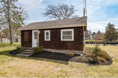 18 Shinnecock Road #3, Hampton Bays, NY 11946 - Photo 1