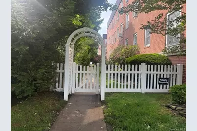 230 Central Avenue #1-C, Lawrence, NY 11559 - Photo 2