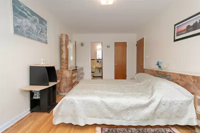 810 Neill Avenue, Bronx, NY 10462 - Photo 20