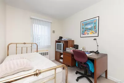 810 Neill Avenue, Bronx, NY 10462 - Photo 22