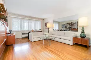 810 Neill Ave, Bronx, NY 10462 - Photo 6