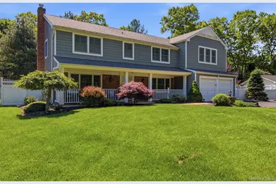 6 Sussex Lane, Stony Brook, NY 11790 - Photo 1