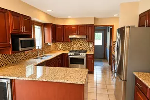 19 West St, Middle Island, NY 11953 - Photo 10
