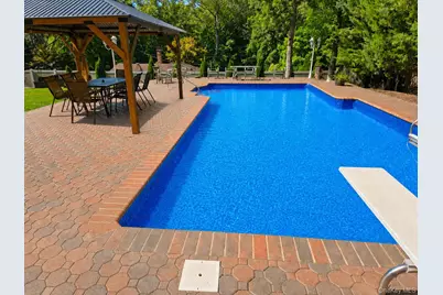 19 West Street, Middle Island, NY 11953 - Photo 42