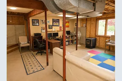 19 West Street, Middle Island, NY 11953 - Photo 36