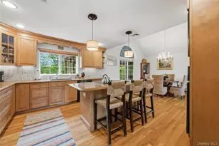 17 James Ct, Mahopac, NY 10541 - Photo 6