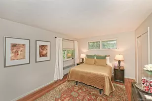 44 Wyoming Dr, Huntington Station, NY 11746 - Photo 28