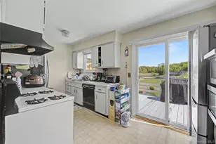 33-11 255th St, Little Neck, NY 11363 - Photo 10