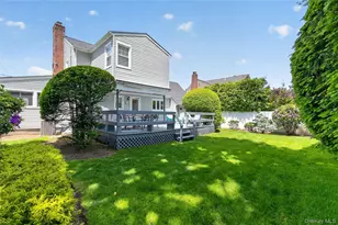 2062 E Webster St, Merrick, NY 11566 - Photo 18