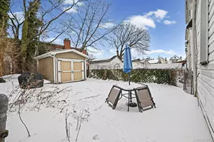 216-09 115th Rd, Cambria Heights, NY 11411 - Photo 16