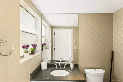 403 E Boardwalk #806, Long Beach, NY 11561 - Photo 38