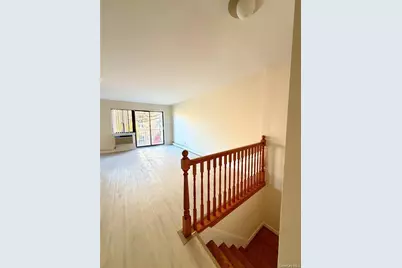 71-34 163rd Street #3, Fresh Meadows, NY 11365 - Photo 6