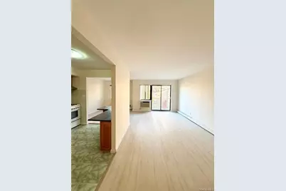 71-34 163rd Street #3, Fresh Meadows, NY 11365 - Photo 4