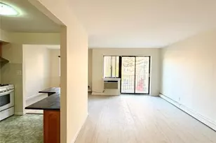 71-34 163rd St, Fresh Meadows, NY 11365 - Photo 4