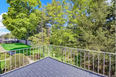 1209 E Broadway #D23, Hewlett, NY 11557 - Photo 12