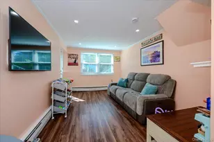 120 Sutton Dr, Plainview, NY 11803 - Photo 16