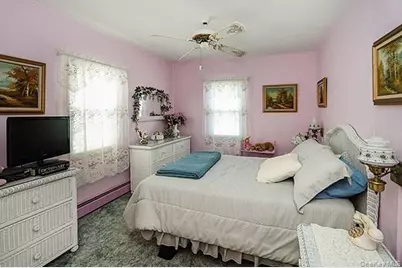 425 Linden Street, Bellmore, NY 11710 - Photo 26