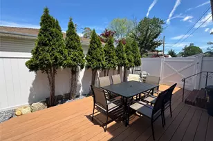 98 W 8th St, Deer Park, NY 11729 - Photo 22