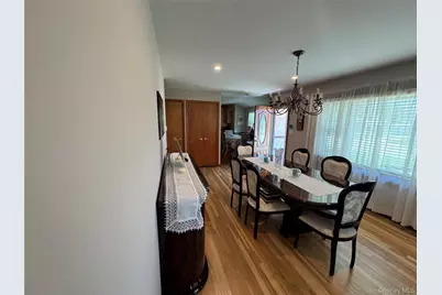 98 W 8th Street, Deer Park, NY 11729 - Photo 4